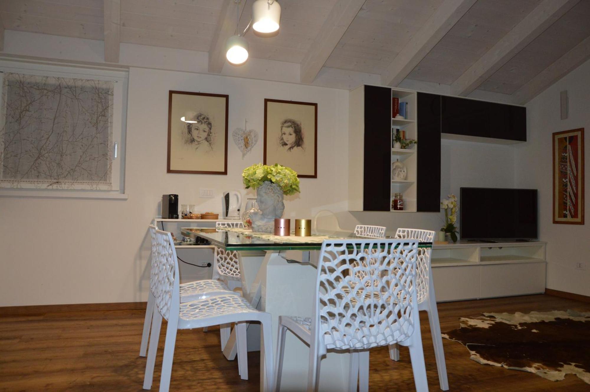 Ivana Apartment *